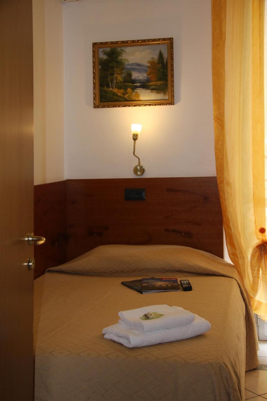 Hotel Adelchi Milano Eksteriør bilde